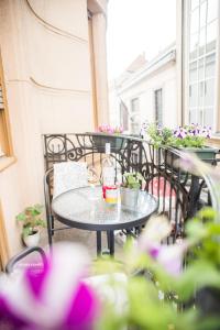 Budapest Downtown W18