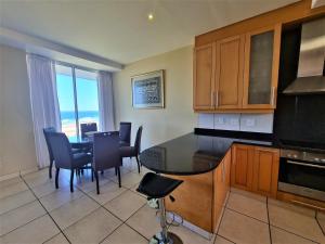 Colonial Sands 405