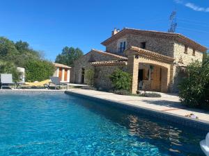 Villa Masada location saisonnière Ardèche-Provençale