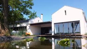 Héthatár Wellness Vendégház - Vörösbegy