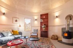 Extraordinarily converted grain stores - The Silos - 法拉姆灵厄姆