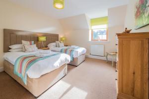 The Granary with Hot Tub