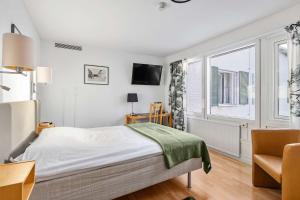 Standard Double Room room in Hotel Malmkoping; Sure Hotel Collection by Best Western