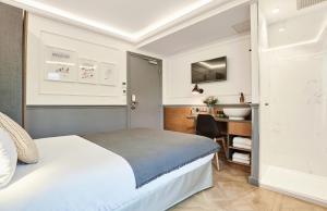 Superior Double Room room in Hotel Petit Lafayette