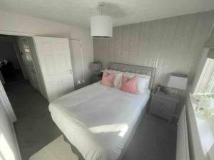 Alma Court Retreat Freshwater IOW