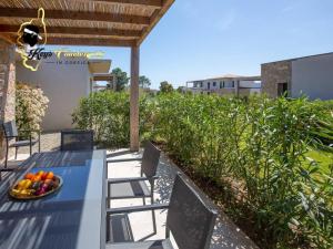 Maisons de vacances Belle Maison de Vacances dans Residence privee avec piscine 4 pers San Cipriano : photos des chambres