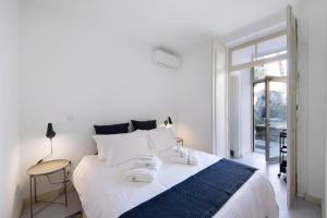 Crooked Floor House - ground floor