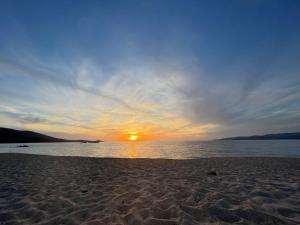 BELORIZONTE C, 100m des plages et vue mer