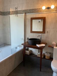 B&B / Chambres d'hotes Ainsi de Suites : Chambre Double avec Salle de Bains Privative