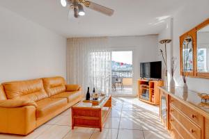 Las Brisas FREE WIFI