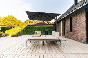 Villa Falsterbo - Beachside Luxury with Private Hot Tub