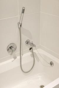 Cosy Butterfly Comforts 2 Bed Top Floor Unit