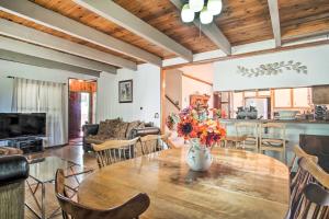 5 Mi to Lake Arrowhead Village Cabin with Game Room