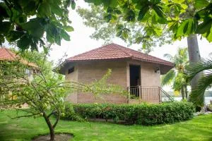 Las Ceibas Resort - Berlín