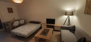 Sandys 2 beds apartment Calme Parking Tramway