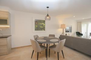 Pool Apartment - 2-bed in Praia da Luz