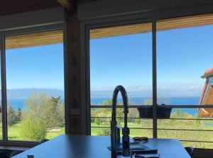 Appartements Appartement vue sur le golf et le Lac Leman : photos des chambres