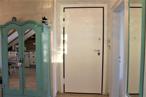 Apartment Barbaras Inheritance