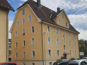 Ganze Wohnung TOP Lage in Kempten (Allgäu) - دوراتش