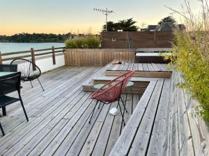 Les pieds dans l’eau