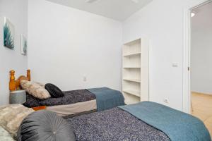 Torrevieja playa del Cura con vista al mar