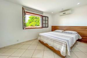 Incrivel casa c piscina em Parque Nanci-Marica RJ