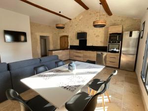 « Le 15 » appartement de charme 4 personnes - Ubytování bez kategorie ve městě Maussane-les-Alpilles