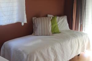 Ericeira Chill Hill Hostel & Private Rooms