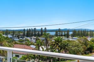 Mingara 4 - Front-Row Seats to Yambas Sunsets - Holiday Yamba
