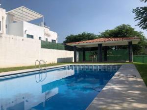 "Escapada perfecta" casa con albeca, jacuzzi y roof garden