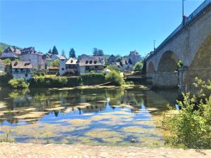 Maisons de vacances Tranquil holiday home in Auriac with garden : photos des chambres