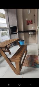 Ubatuba - Apartamento com Churrasqueira e Piscina