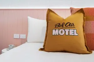 Bel Air Motel - Trueman