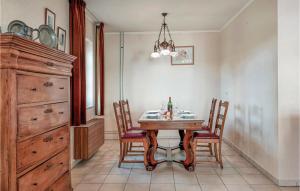 2 Bedroom Gorgeous Home In Ijzendijke