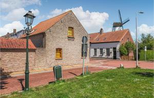 2 Bedroom Gorgeous Home In Ijzendijke