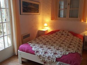 Mas avec 3 chambres, jardin, piscine, tennis et proche plage à La Croix-Valmer - FR-1-100-152