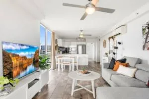 Spacious Inner city Apartment - Brisbane