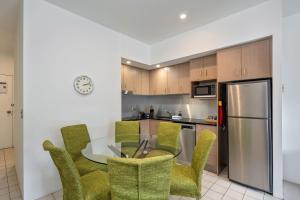 Lantern 17 Deluxe - Parking