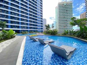 Modern Classic 1 BR Condo Air Residences Makati