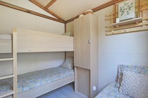 Campings La Buissonniere - Lodges & SPA : photos des chambres