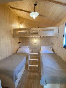 Campings Camping Le Gallo Romain : photos des chambres