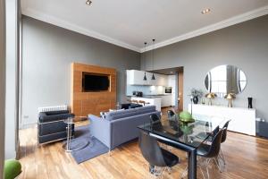 JOIVY Stunning Flat near Edinburgh Castle