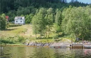 Holiday Home Flekke Eldevik Ii - Kvame