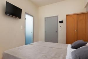 City Plus Rhodes Hotel