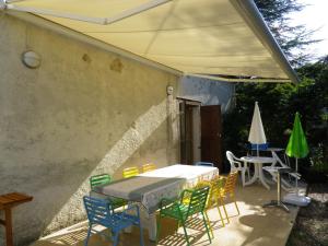 Maisons de vacances Villa Luxe avec Spa, Piscine Chauffee & Salle de Sport a Beauville : photos des chambres
