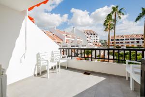 103 Parque Santiago II Pool View