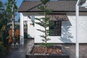 The Little Acres Cherai - Parūr