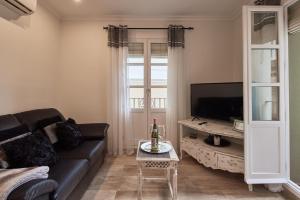 Little Sopranis Little Apartments