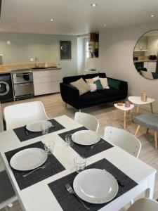 Maisons de vacances Small and cosy renovated house in Reims : photos des chambres