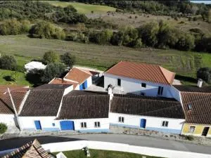 Azóia 10 - Hostel & Casas de Campo - Calhariz